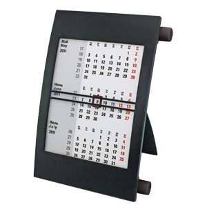 Календарь настольный на 2 года; черный; 18х11 см; пластик